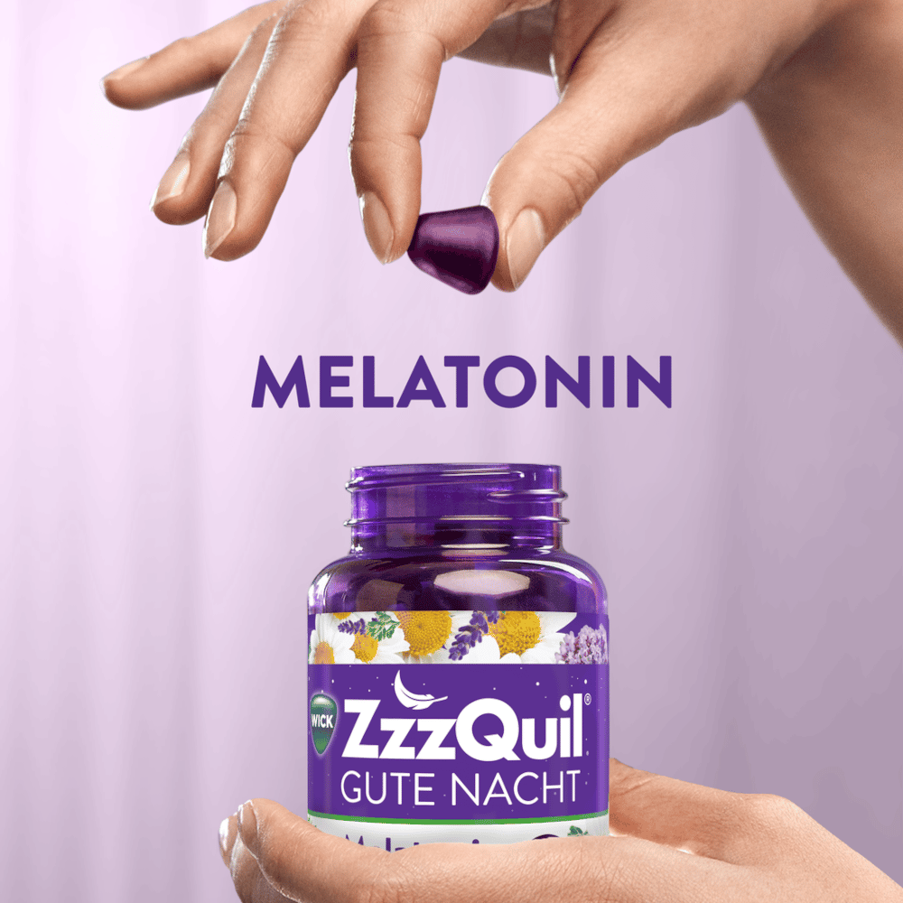 WICK ZzzQuil GUTE NACHT Melatonin Waldfruchtgeschmack 60 St