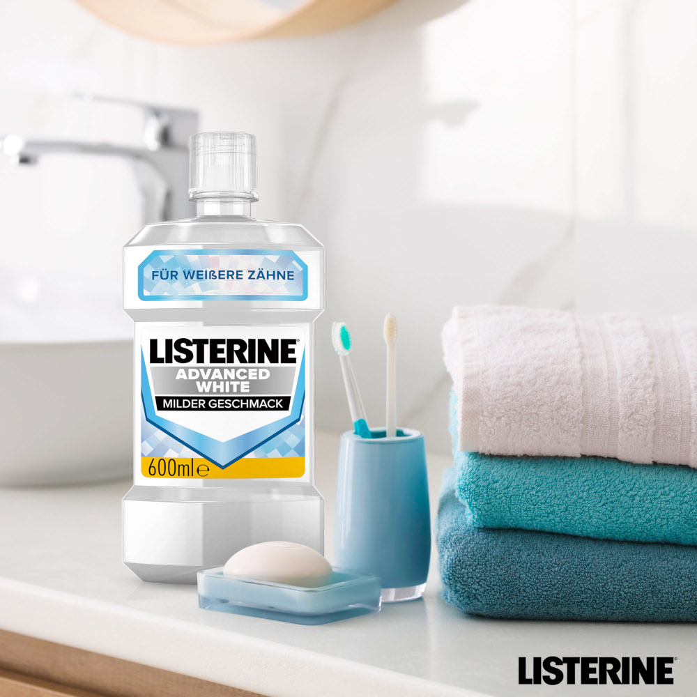 LISTERINE Advanced White Tägliche Mundspülung 600 ml Lösung LISTERINE Advanced White Tägliche Mundspülung 600 ml Lösung