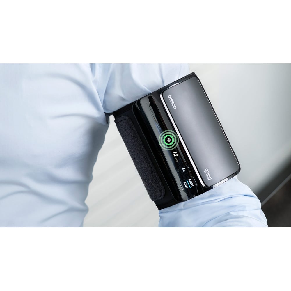 OMRON EVOLV all-in-one Oberarm Blutdruckmessgerät 1 St